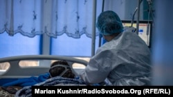 Протягом доби госпіталізували 2280 хворих