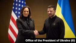 Саміт миру. Віцепрезидентка США Камала Гарріс (Харріс) і президент України Володимир Зеленський. Бюргеншток, 15 червня 2024 року 