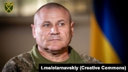 В Авдіївці, де тривають «запеклі бої», працює логістика, заблокованих українських підрозділів у місті немає, повідомив командувач ОСУВ «Таврія» Олександр Тарнавський
