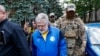 Ігор Коломойський прибув до Шевченківського райсуду Києва для обрання запобіжного заходу, Київ, 2 вересня 2023 року. Суд вже кілька разів продовжував бізнесмену запобіжний захід