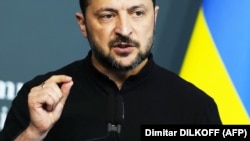 Володимир Зеленський висловив думку, що більшість країн Європи успішно адаптувалася до цих змін, але назвав спільним завданням підтримати Молдову під час енергетичної трансформації