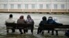 ЕС продлит временную защиту для украинских беженцев до марта 2027 года. Что они сами об этом думают и хотят ли вернуться домой?
