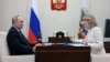 Російський президент Володимир Путін і уповноважена при президенті Росії з прав дитини Марія Львова-Бєлова, Москва, Росія, 16 лютого 2023 року
