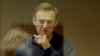 Майже половина росіян вважають вирок Навальному справедливим – опитування