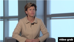 «Я не спекулюю. Наразі це не обговорення», – сказала Браже, відповідаючи на запитання, за яких обставин її країна могла б розглянути можливість цього кроку