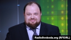 У віцеспікера Руслана Стефанчука відмовилися коментувати анонімні джерела, «навіть якщо вони дуже достовірні»