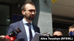Лещенко закликав ГПУ «миттєво» внести до парламенту подання про зняття з нього депутатську недоторканність та викликати його на допит