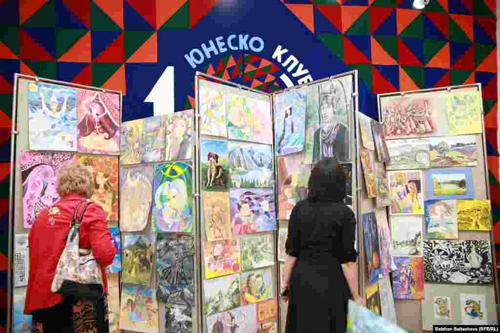 «Үздіктер арасынан озығын таңдау – қиын шаруа» дейді балалар суреті конкурсының қазылар алқасы мүшелері.