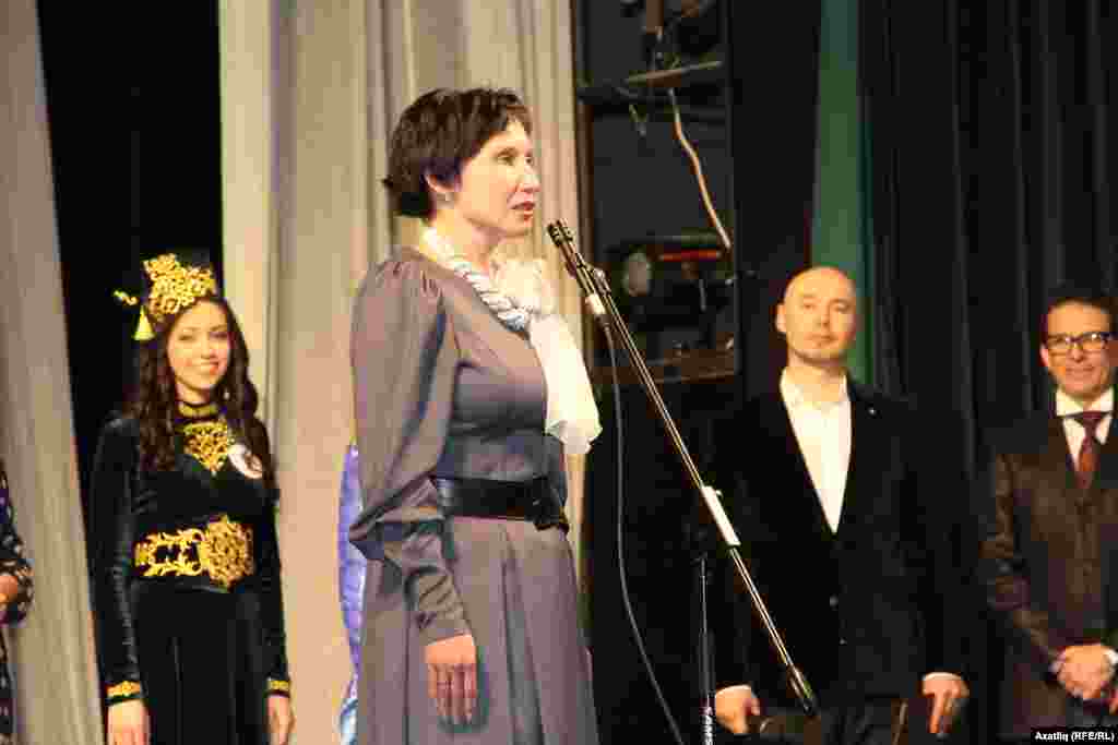 "Авыл кызы" бәйгесен оештыручылардан - "Сөембикә" журналы баш мөхәррире Ләйсән Юнысова