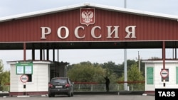 За даними Генштабу ЗСУ, російські війська обладнують додаткові вогневі позиції і захисні споруди у прикордонних районах Брянської та Курської областей.