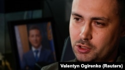 «Живий він чи мертвий, все одно він існує як «колективний Путін». Чи живий він зараз, чи ні – в принципі це ні на що не впливає»