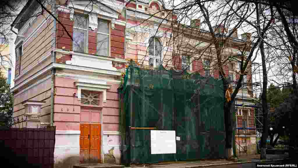 Реставраторів останніми тижнями на об'єкті не видно