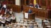 Депутат Сергій Мельничук під час виступу у парламенті. 3 червня 2015 року