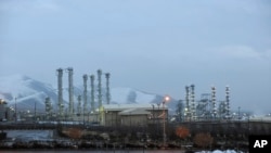 Арактагы ядролук реактор. Архив