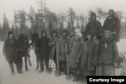 Репресовані на будівництві Біломорканалу, 1932 рік. Фотографія із виставки «ГУЛАГ» у Німецькому історичному музеї