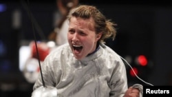 Ольга Харлан після перемоги над Росією на Європейському чемпіонаті з фехтування у Лейпцигу 22 липня 2010 року 