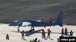 Україна постачає двигуни для турецького важкоозброєного дрона Akinci
