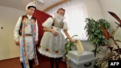 Галасаваньне ў Стражавіцах, паўднёвая Чэхія