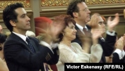 Alături de elevi ai lui Celibidache, dirijorii Mark Mast și Rony Rogoff