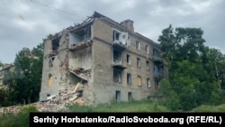 Руйнування в Костянтинівці внаслідок російських обстрілів, фото ілюстративне