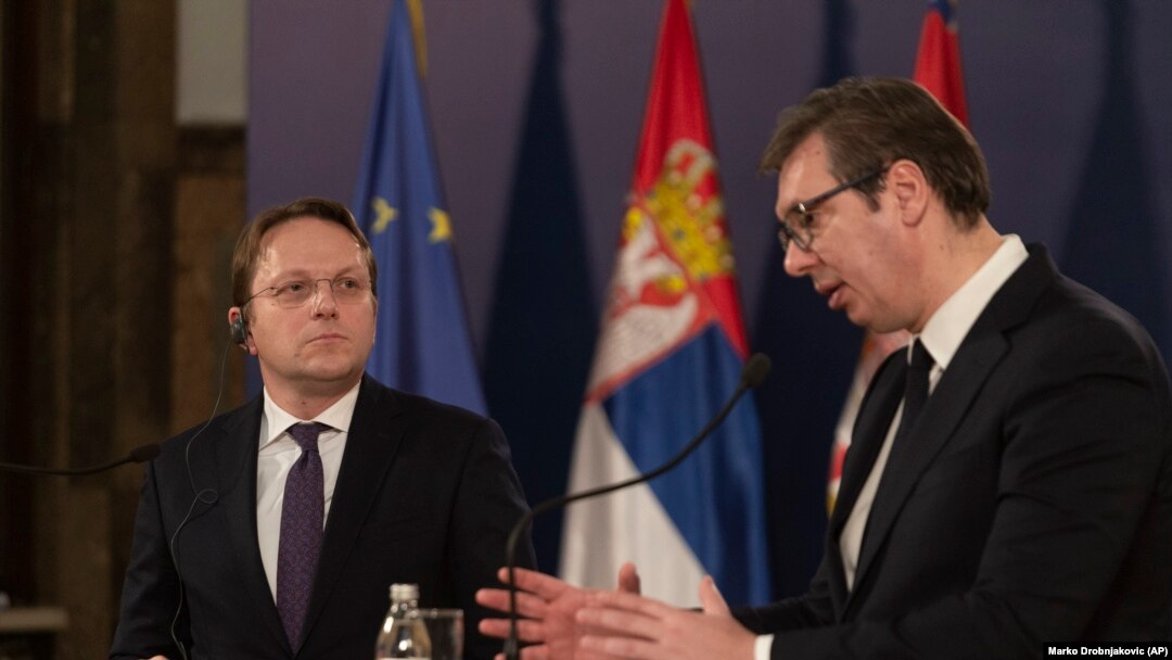 Evropski komesar za proširenje Oliver Varheji prilikom jednog od prethodnih susreta sa predsednikom Srbije Aleksandrom Vučićem