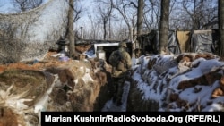 У штабі ООС наголосили, що на обстріли українські військові відкривали вогонь у відповідь