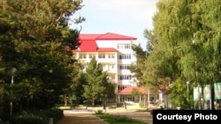 Узбекистанский пансионат «Рохат» в Иссык-Кульской области Кыргызстана. 