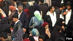 اغلب نمایشگاه ‌‌های پرمخاطب و از جمله نمایشگاه بین‌المللی کتاب تهران به دلیل ایجاد ترافیک در سال‌های اخیر از این محل به مکان های دیگر و از جمله مصلای تهران منتقل شده ‌‌اند.(عکس:فارس)