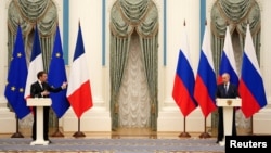Ռուսաստանի նախագահ Վլադիմիր Պուտինի և Ֆրանսիայի նախագահ Էմանյուել Մակրոնի համատեղ ասուլիսը Կրեմլում, Մոսկվա, 8-ը փետրվարի, 2022թ.