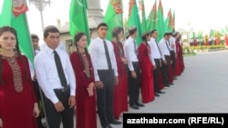 Türkmen talyplary
