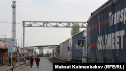 Талас. Чоң-Капка бекети.