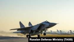 Літак МіГ-31К є носієм ракет «Кинжал»