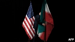 توافق اتمی میان ایران، دولت پیشین آمریکا و پنج قدرت جهانی دیگر در تیر ماه ۱۳۹۴ به دست آمده بود