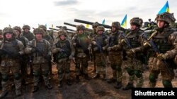 Українські військові на полігоні в Житомирській області (архівне фото)